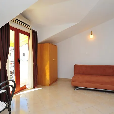 Rasin Appartement *