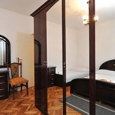 Rasin Apartment