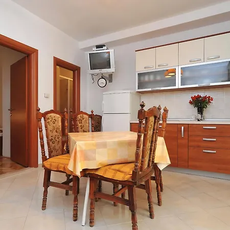 Apartment Rasin Pakostane