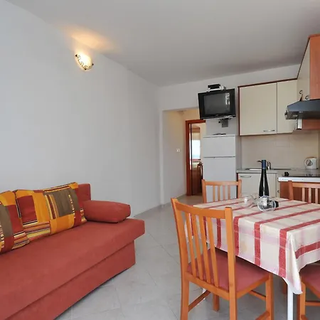 Rasin Apartment